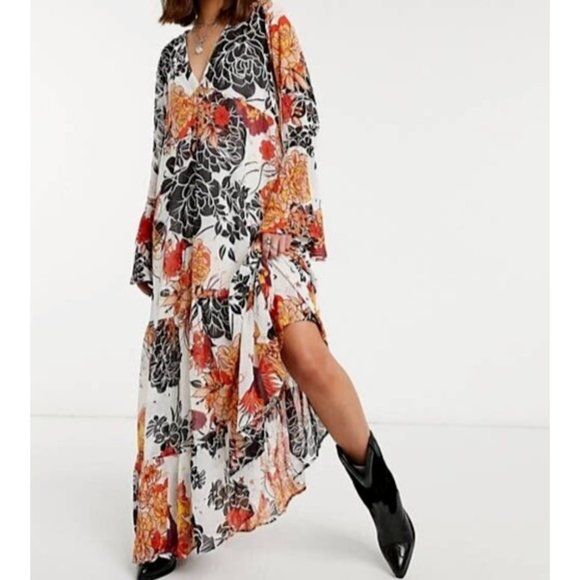 Free People Dresses & Skirts - Free People Moroccan Roll Floral Print V-Neck Boho Maxi Dress Sz S